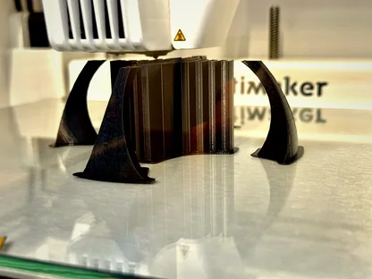 3D-Drucker beim Druckvorgang